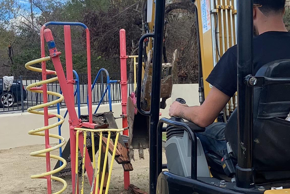 STRUCTURAL STEEL DEMO service